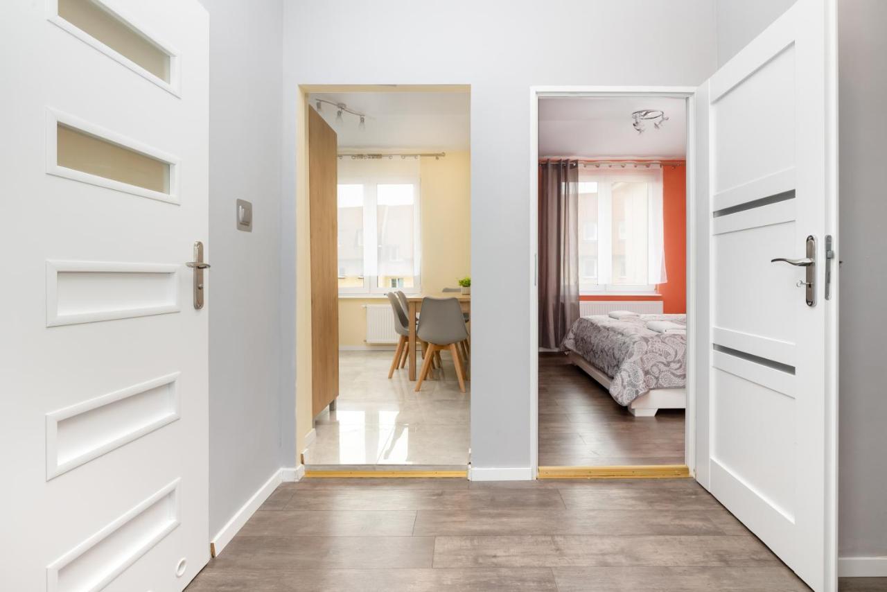 Apartments Dworcowa By Noclegi Renters 科沃布热格 外观 照片