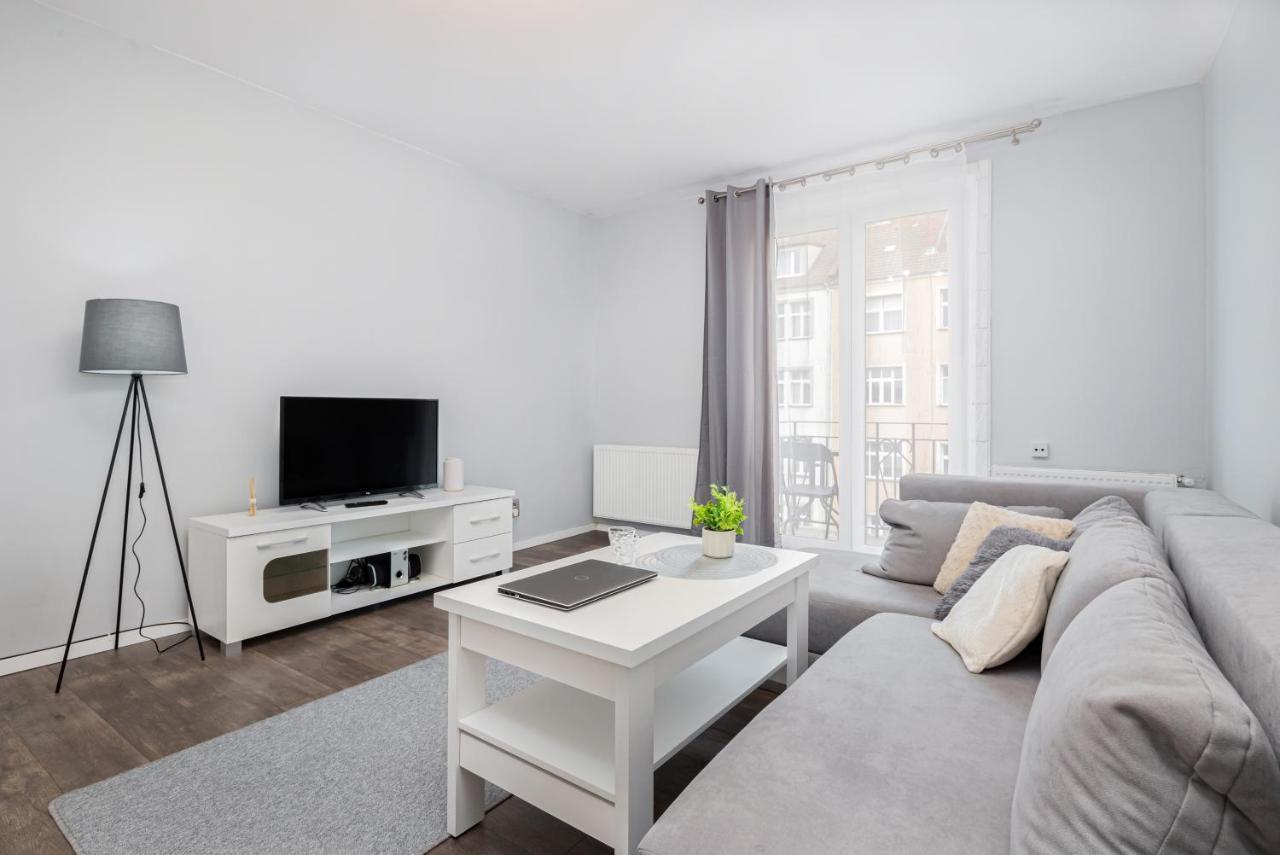 Apartments Dworcowa By Noclegi Renters 科沃布热格 外观 照片